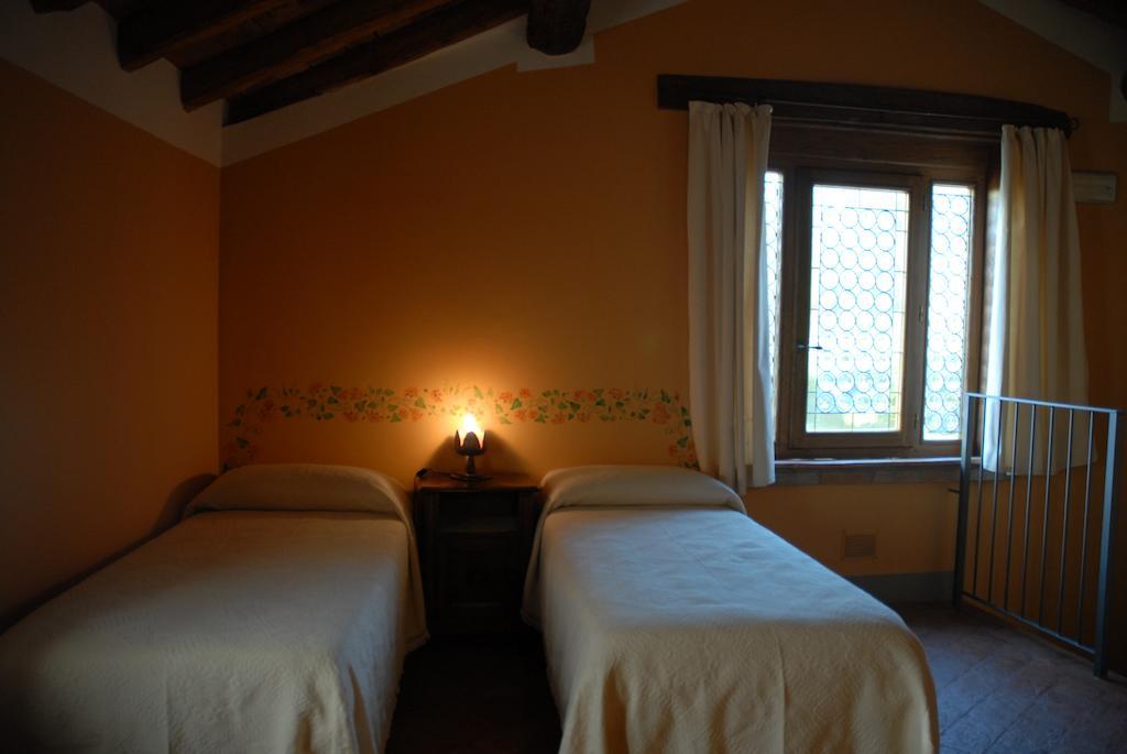 Agriturismo La Costa Crema Δωμάτιο φωτογραφία